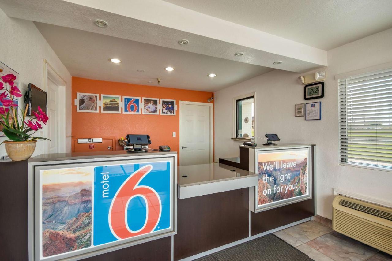 Motel 6-Humble, Tx מראה חיצוני תמונה