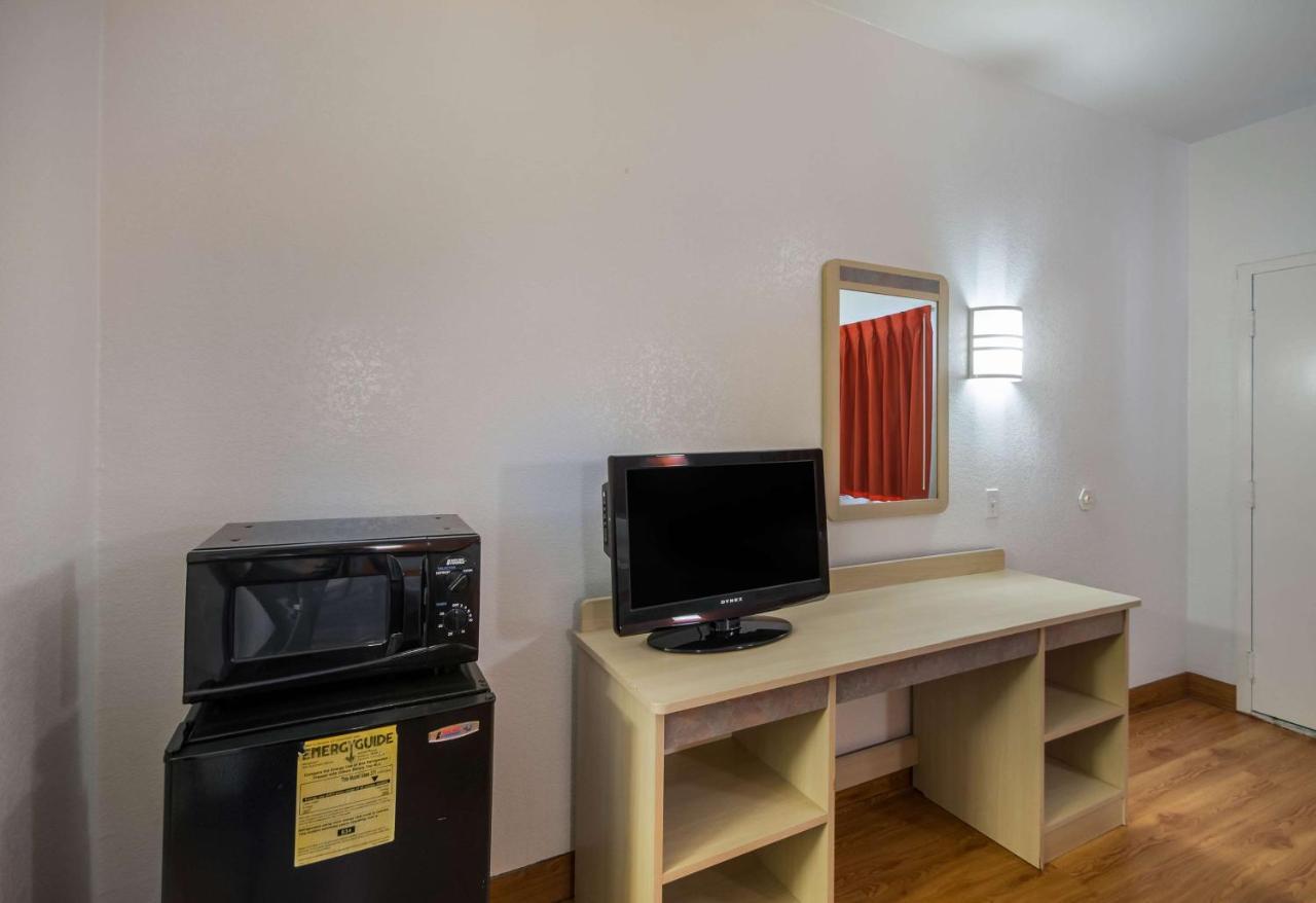 Motel 6-Humble, Tx מראה חיצוני תמונה
